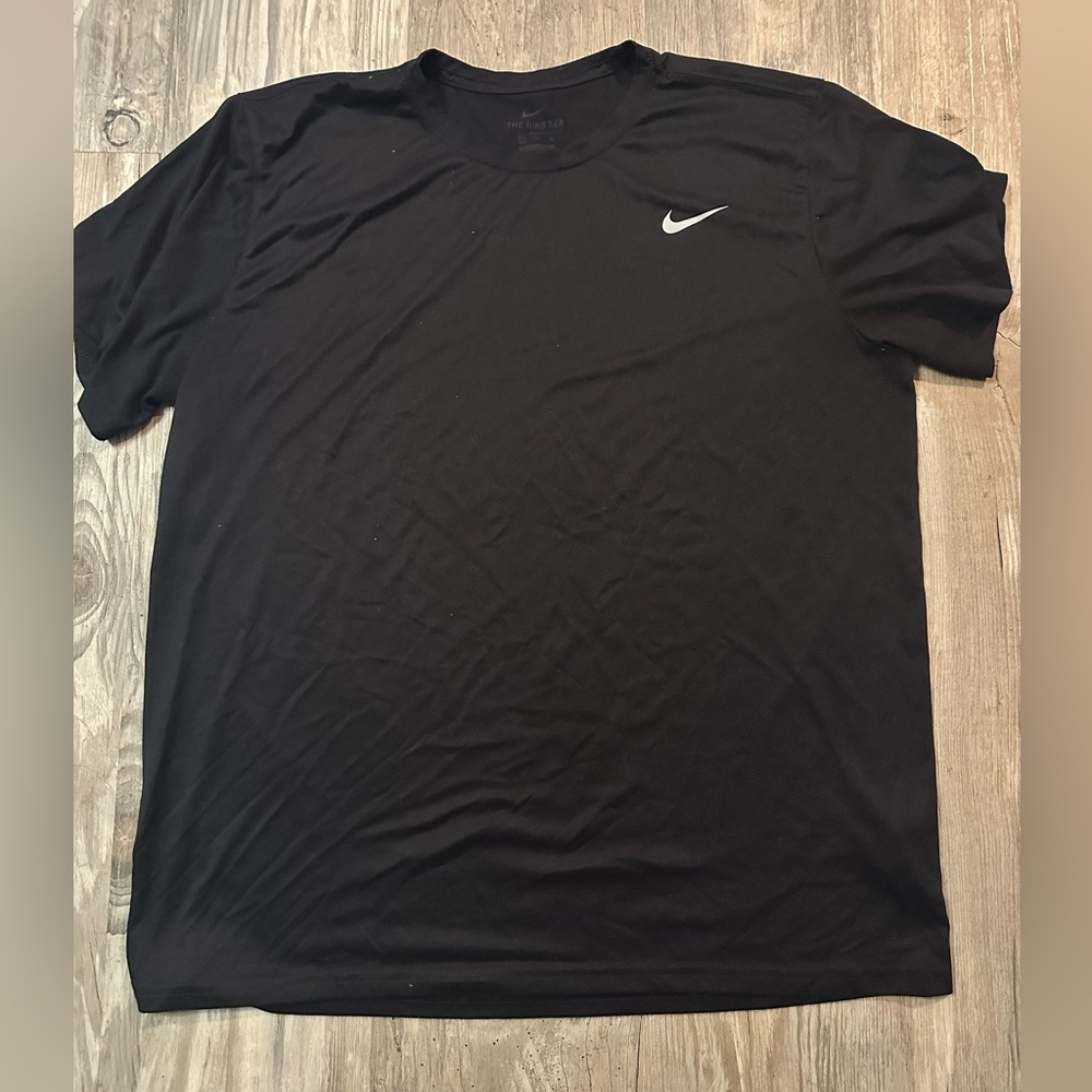 Men’s Nike XL All Black Dri-Fit T-Shirt - Great Condition - Smoke Free Home